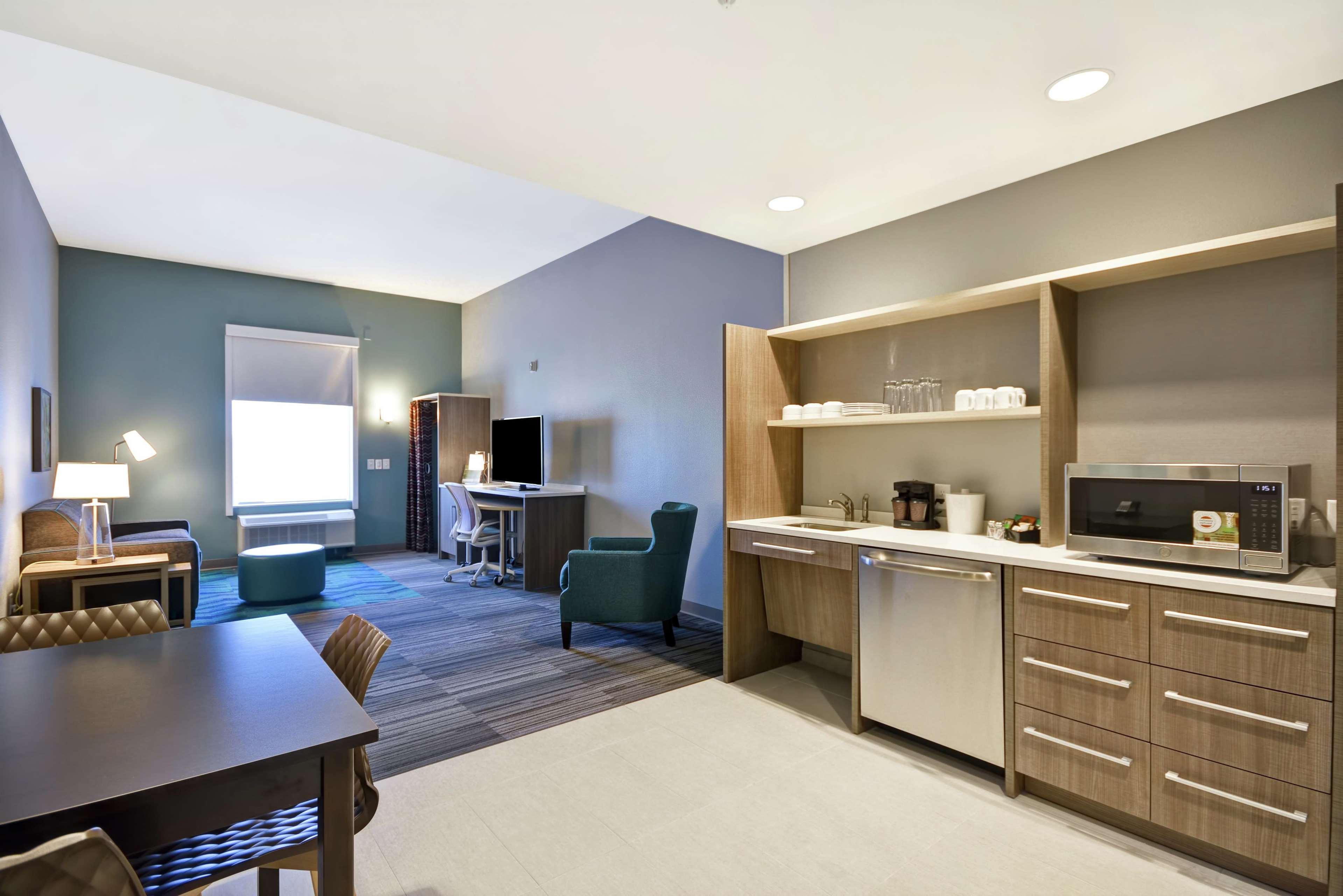 Home2 Suites By Hilton Queensbury Lake George Eksteriør billede